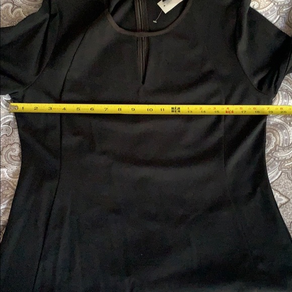 💋Ann Taylor Black Peplum Top - Picture 5 of 7